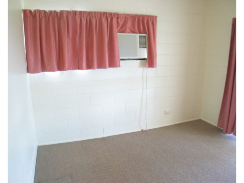 5/60 Herbert Street, Bowen QLD 4805