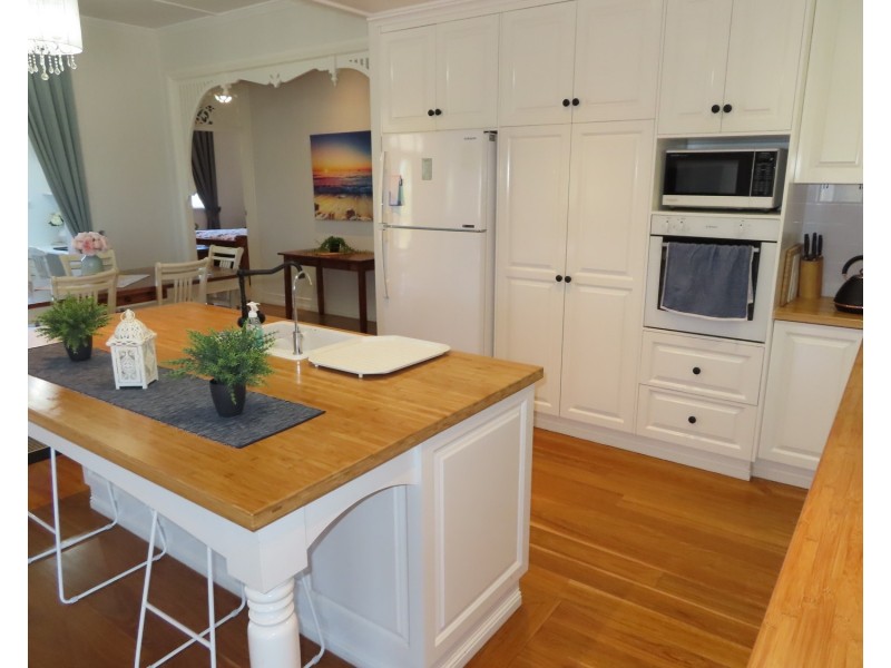 239 Africandar Road, Bowen QLD 4805