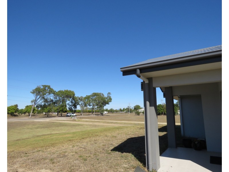 26 Flemington Road, Bowen QLD 4805