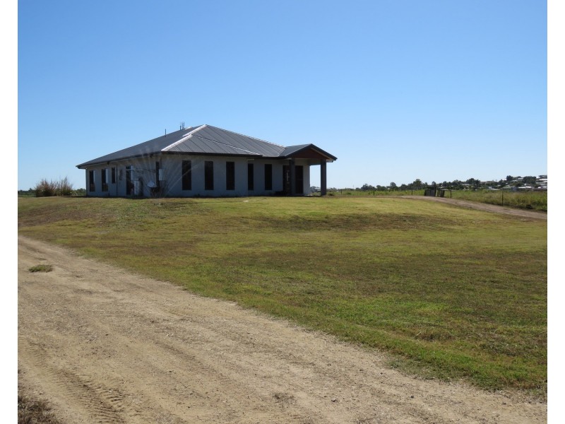 26 Flemington Road, Bowen QLD 4805