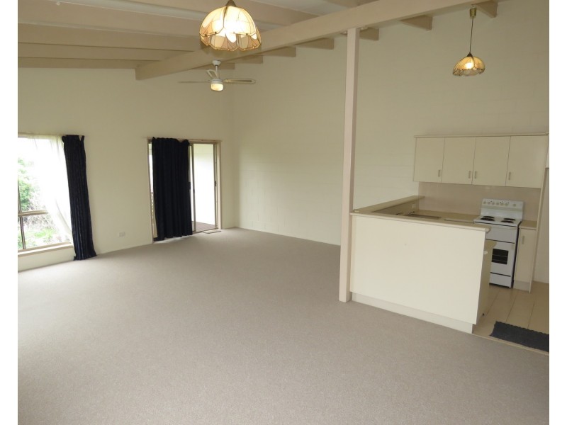 6/7 Lotus Lane, Bowen QLD 4805