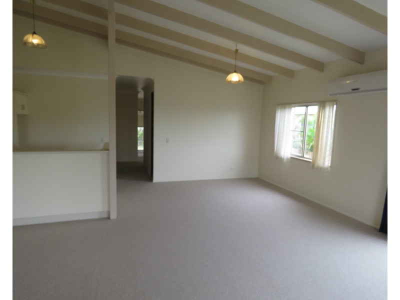 6/7 Lotus Lane, Bowen QLD 4805