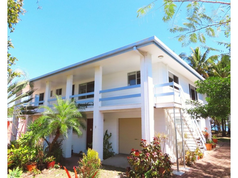 2 Horseshoe Bay Road, Bowen QLD 4805