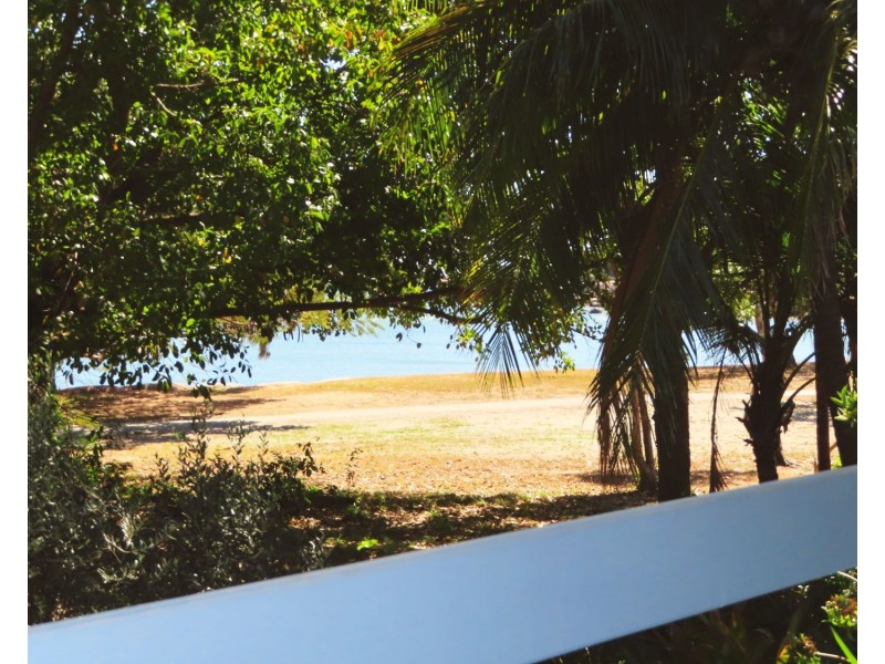 2 Horseshoe Bay Road, Bowen QLD 4805