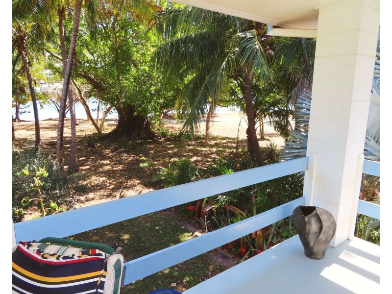 2 Horseshoe Bay Road, Bowen QLD 4805