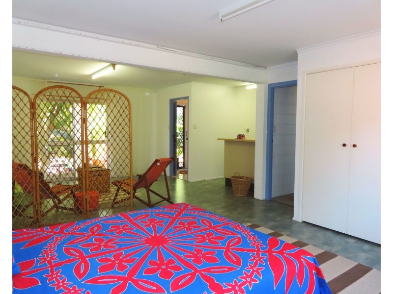 2 Horseshoe Bay Road, Bowen QLD 4805