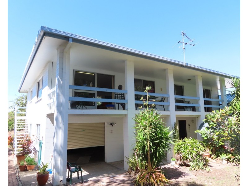 2 Horseshoe Bay Road, Bowen QLD 4805