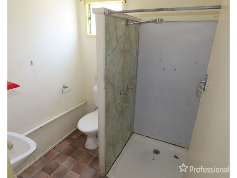 5 Gregory Street, Bowen QLD 4805