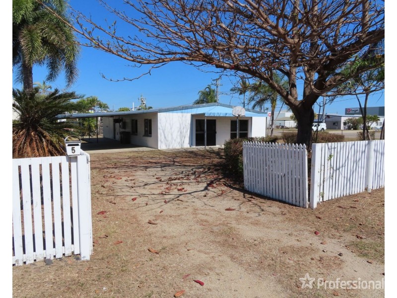 5 Gregory Street, Bowen QLD 4805
