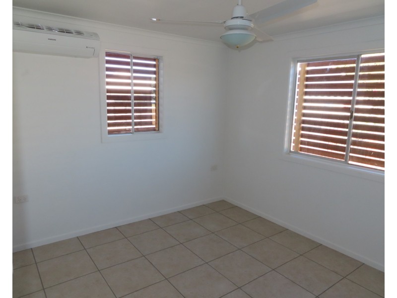 12 Sinclair Street, Bowen QLD 4805
