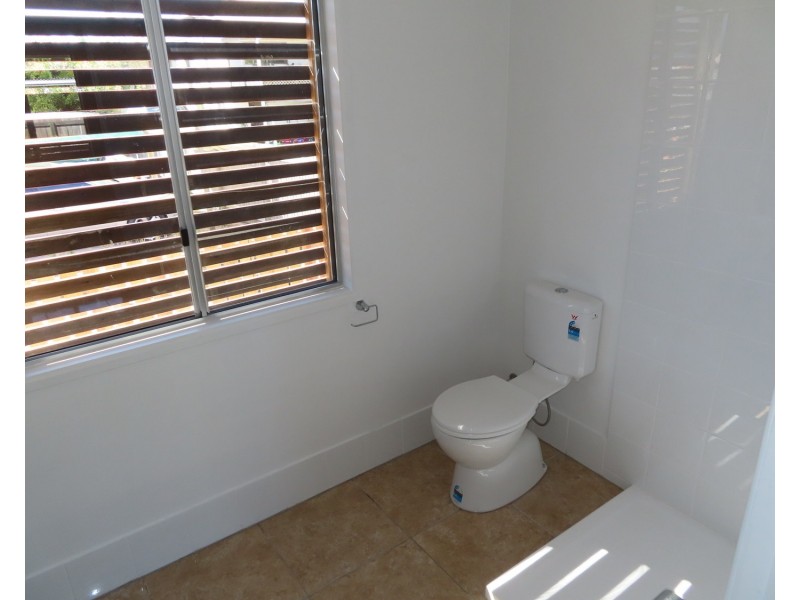 12 Sinclair Street, Bowen QLD 4805
