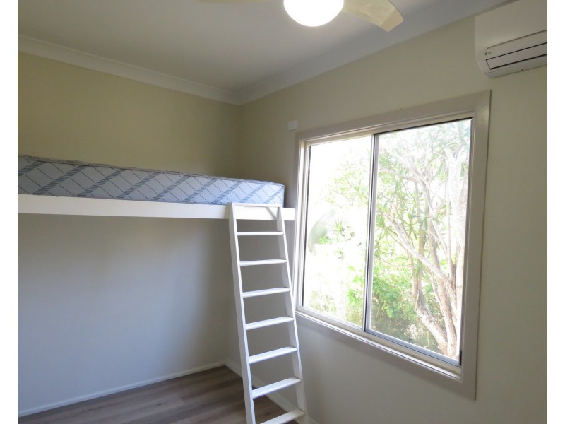 42 Livingstone Street, Bowen QLD 4805