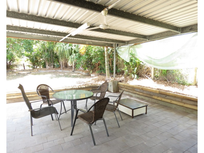 42 Livingstone Street, Bowen QLD 4805