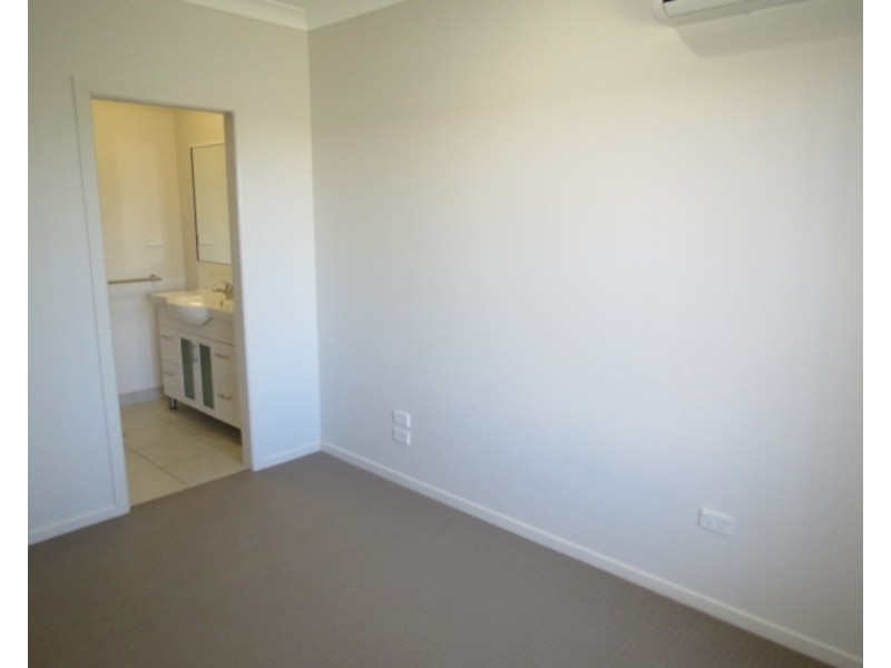 14 Seabreeze Crescent, Bowen QLD 4805