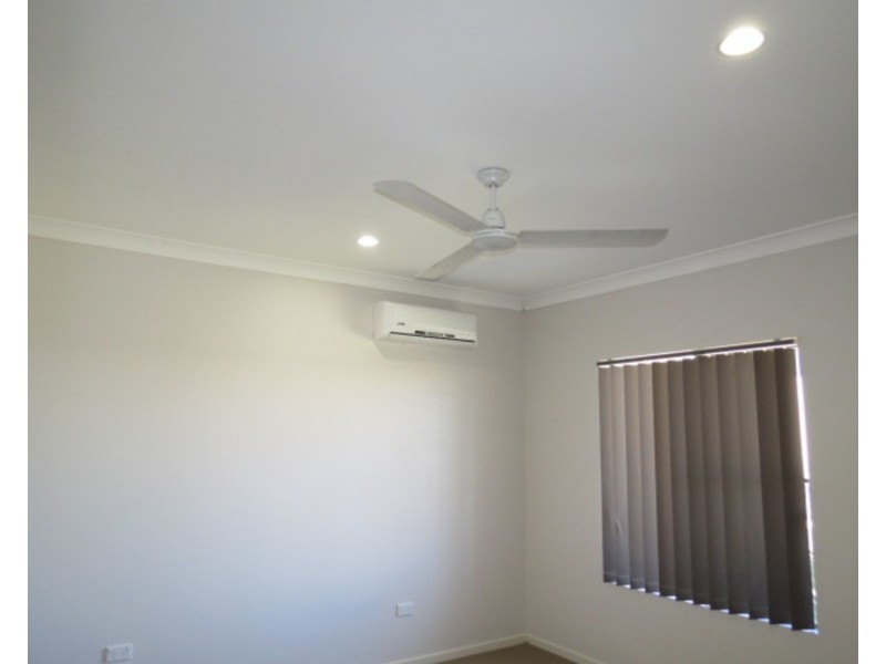 14 Seabreeze Crescent, Bowen QLD 4805