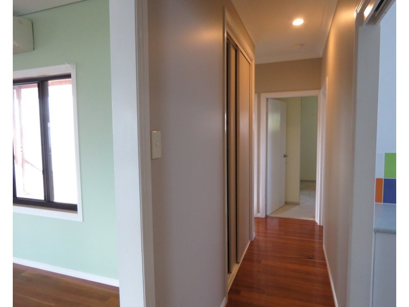 42 Whyte Avenue, Brisk Bay QLD 4805