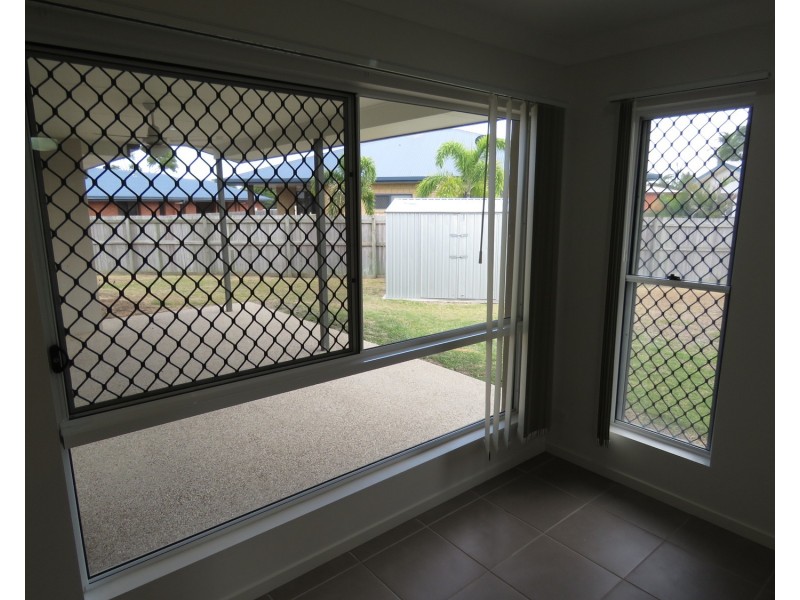 19 Nautilus Street, Bowen QLD 4805