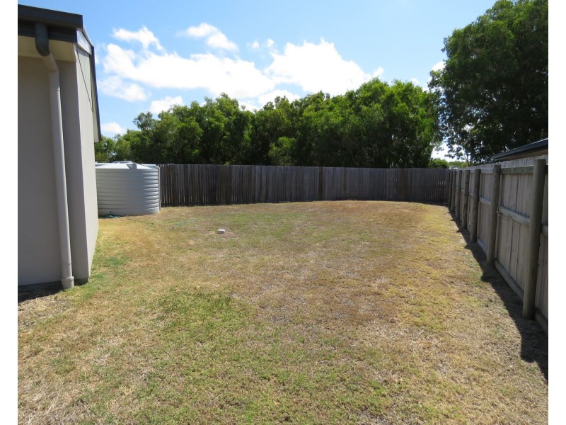 19 Nautilus Street, Bowen QLD 4805
