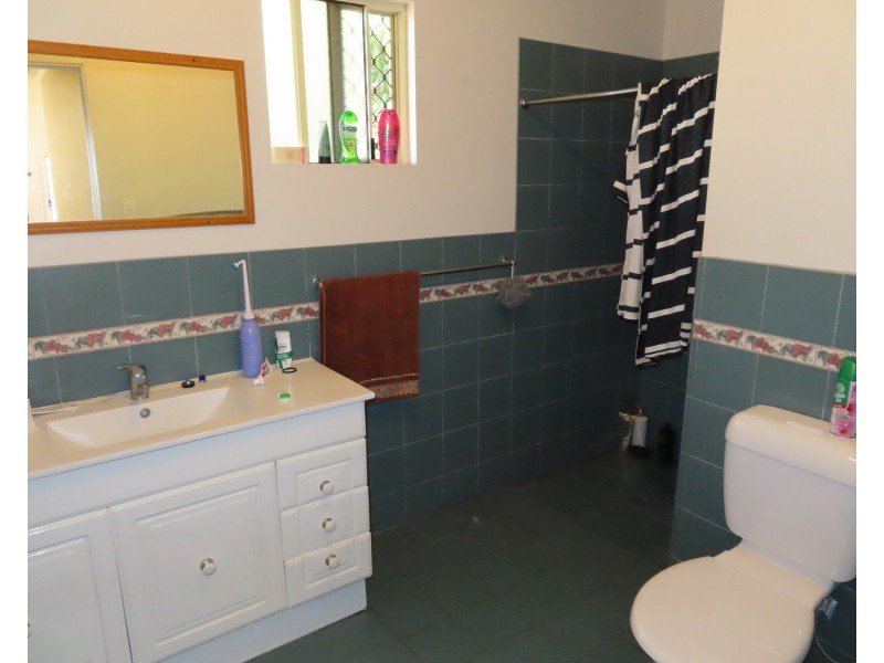 46 Creek Street, Bowen QLD 4805