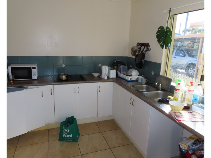46 Creek Street, Bowen QLD 4805
