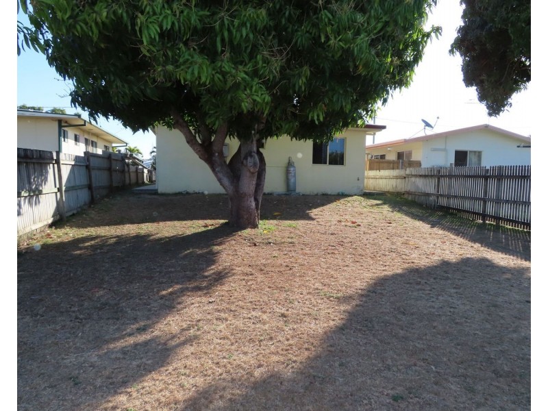 46 Creek Street, Bowen QLD 4805