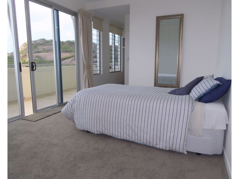 34/2b Horseshoe Bay Road, Bowen QLD 4805