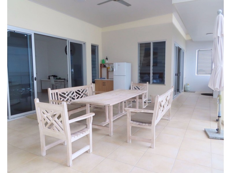 34/2b Horseshoe Bay Road, Bowen QLD 4805