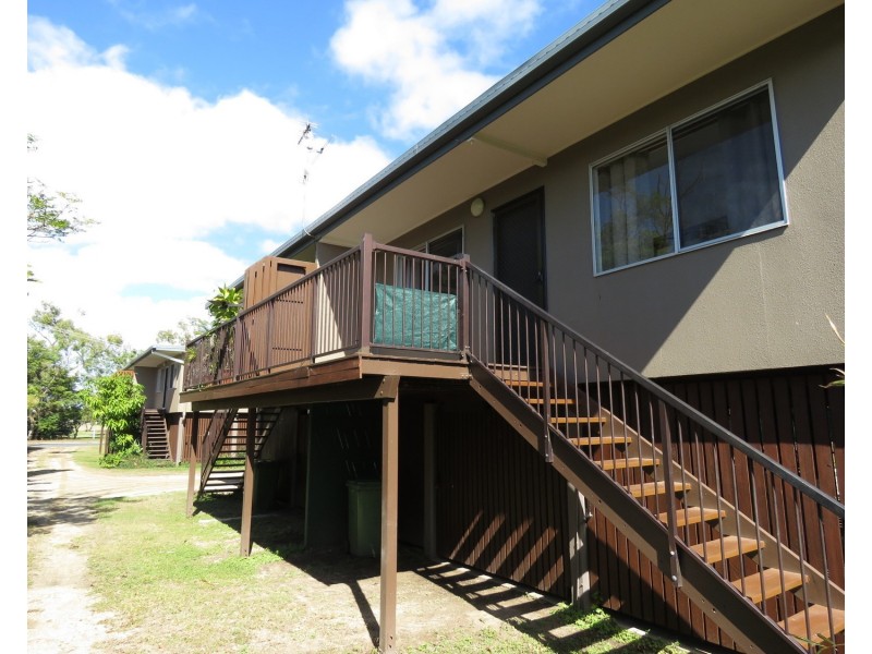 4/12 Verna Street, Bowen QLD 4805