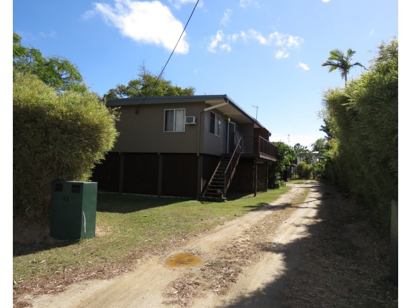 4/12 Verna Street, Bowen QLD 4805