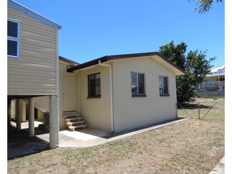 25 Thomas Street, Bowen QLD 4805