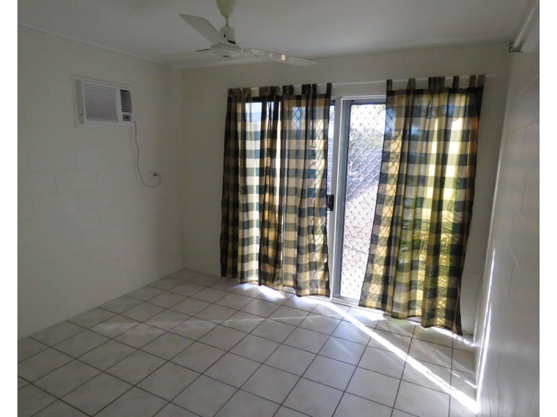14B Livingstone Street, Bowen QLD 4805