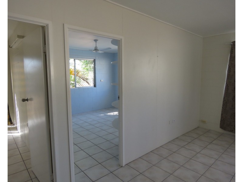 14B Livingstone Street, Bowen QLD 4805