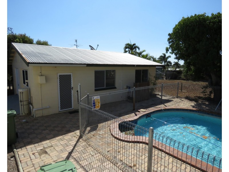 14B Livingstone Street, Bowen QLD 4805