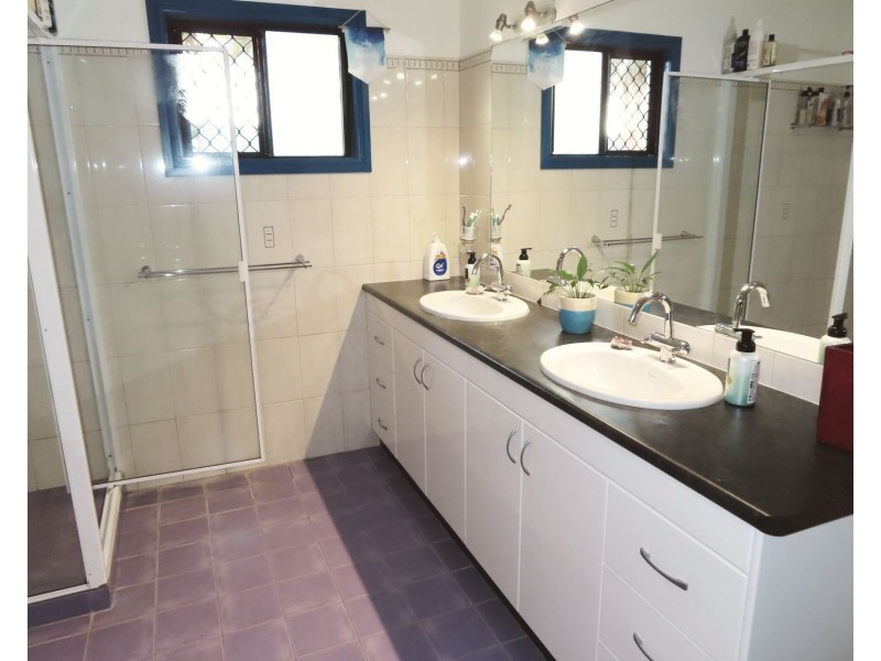 180 Queens Road, Bowen QLD 4805