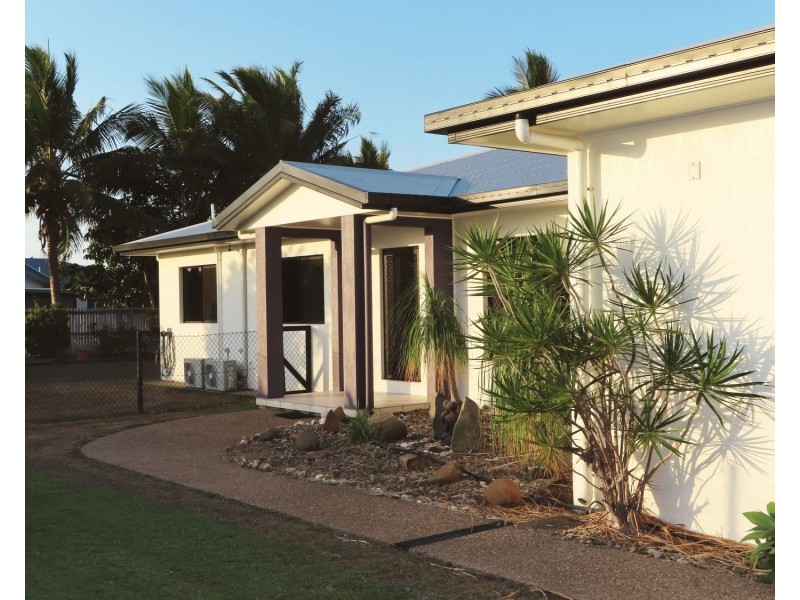 180 Queens Road, Bowen QLD 4805