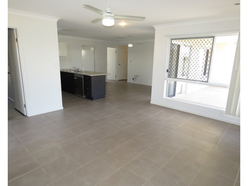 19 Nautilus Street, Bowen QLD 4805