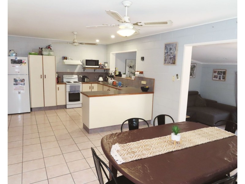 128a Mt Nutt Road, Bowen QLD 4805