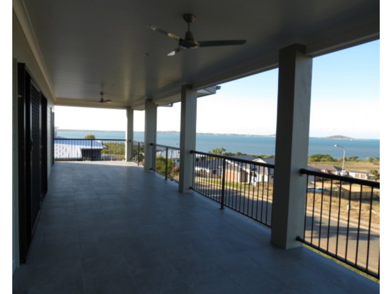 110 – 112 Ocean View Drive, Bowen QLD 4805