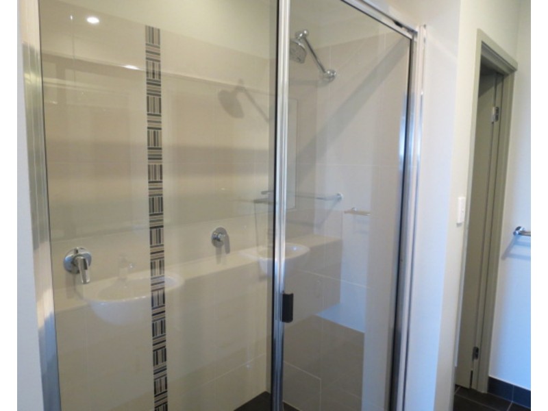 110 – 112 Ocean View Drive, Bowen QLD 4805