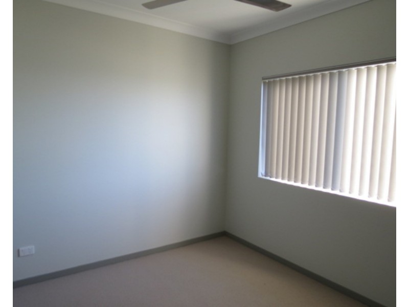 110 – 112 Ocean View Drive, Bowen QLD 4805