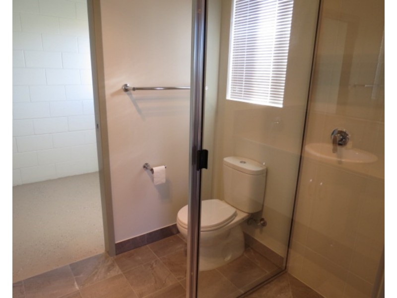 110 – 112 Ocean View Drive, Bowen QLD 4805