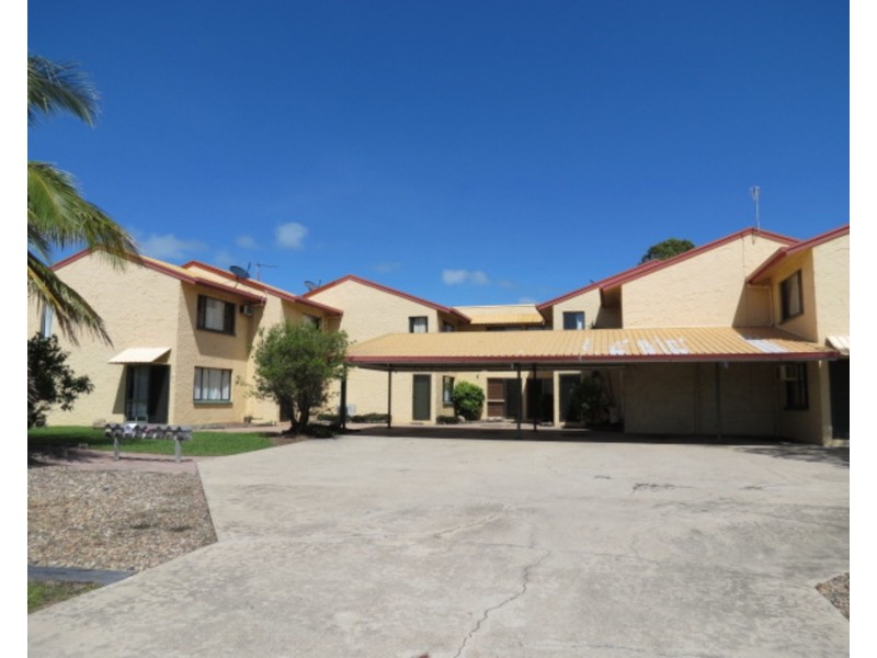 2/2a Powell Street, Bowen QLD 4805