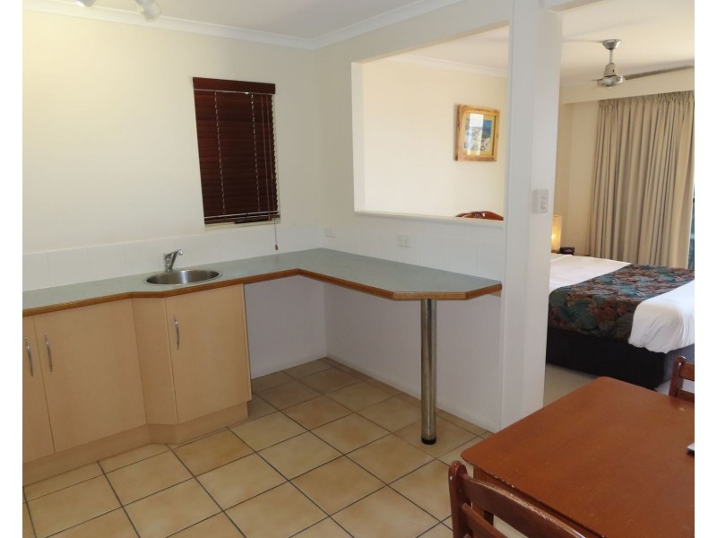 Apt 1/2 – 4 Pandanus Street, Bowen QLD 4805