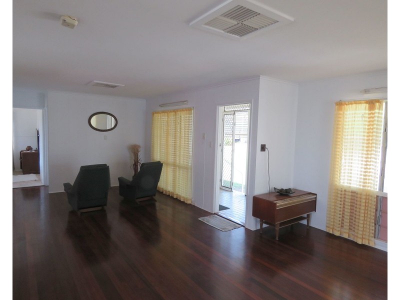 8 Marshall Street, Bowen QLD 4805