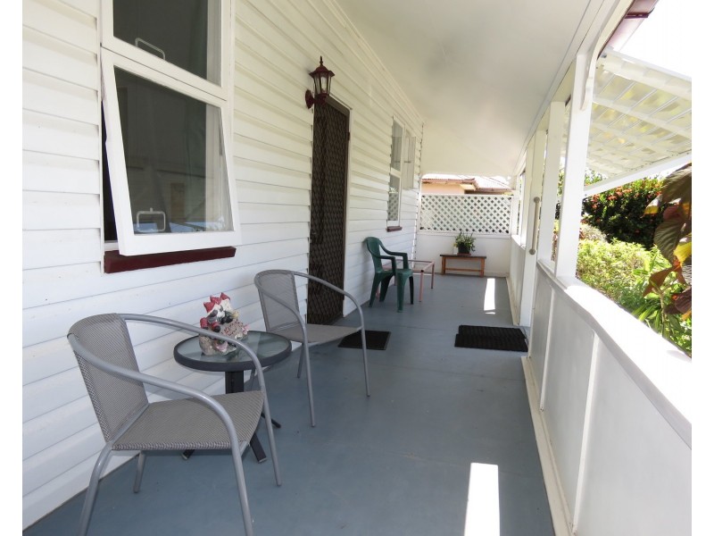 22 Poole Street, Bowen QLD 4805