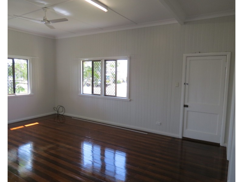 34 Gordon Street, Bowen QLD 4805