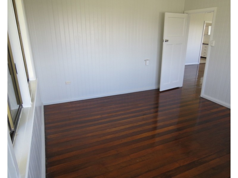 34 Gordon Street, Bowen QLD 4805