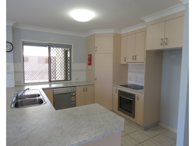 182 Queens Road, Bowen QLD 4805