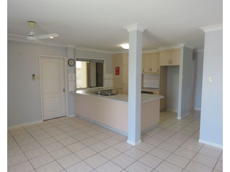 182 Queens Road, Bowen QLD 4805