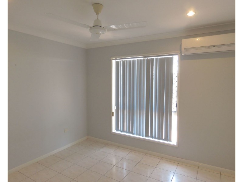 182 Queens Road, Bowen QLD 4805